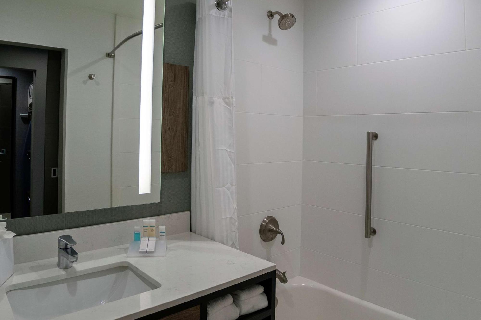 Hilton Garden Inn Spartanburg Luaran gambar